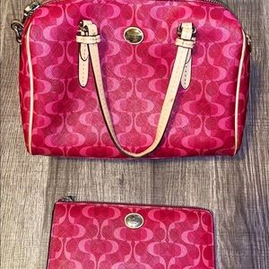 Coach purse and wallet
